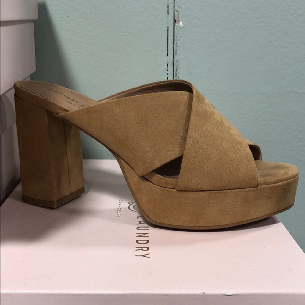 Chinese Laundry Teagan Camel Heel